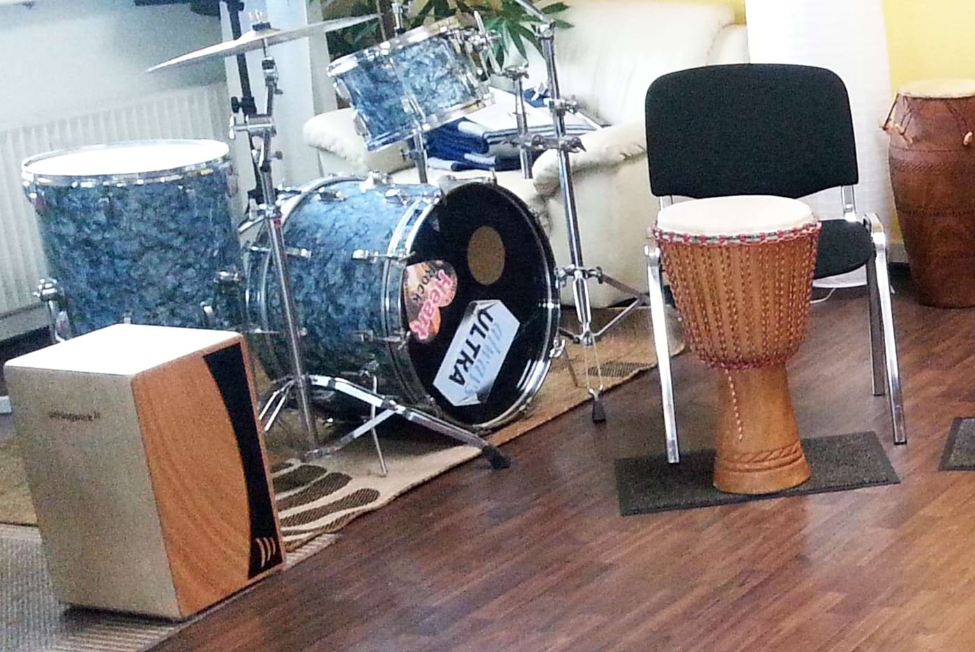 Cajon_Unterricht_bei_Trommelkunst